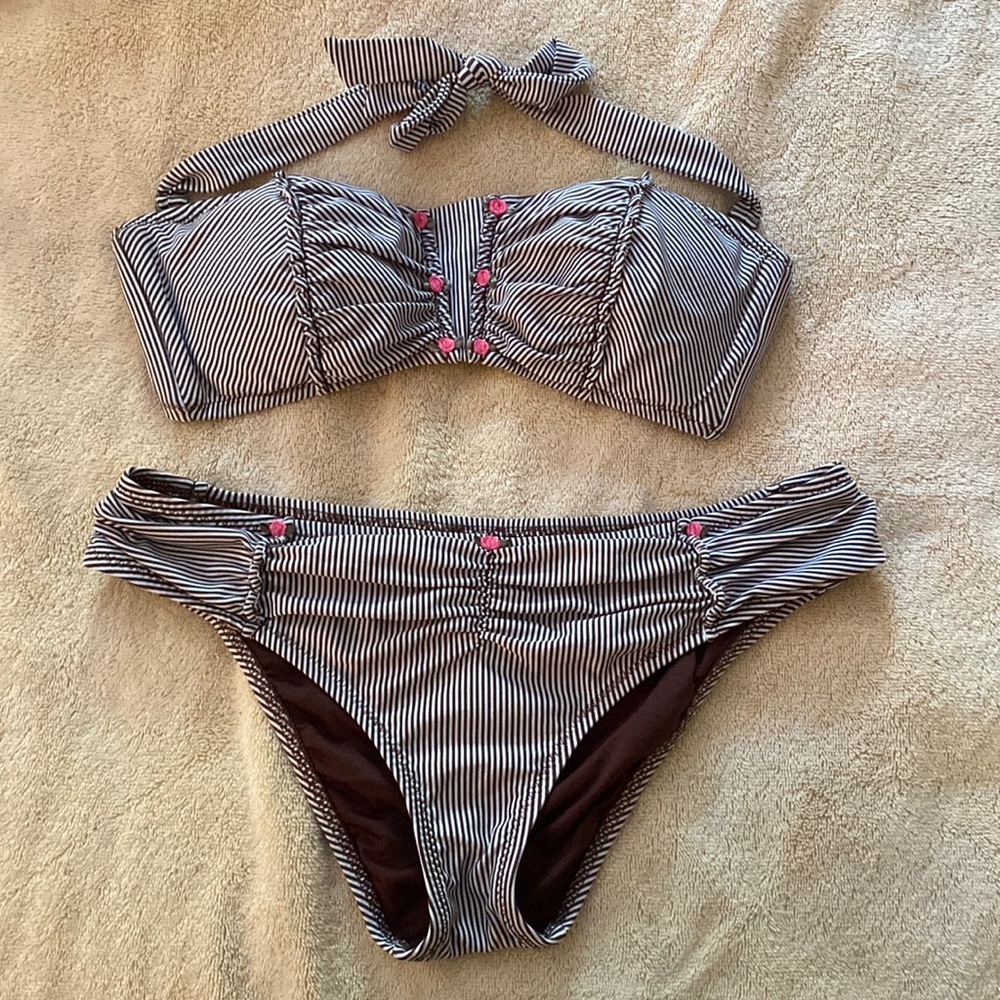 Betsy Johnson M bikini